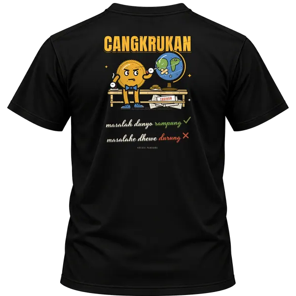 Mockup kaos hitam Kreasi Pandawa tampak belakang, sablon punggung: Cangkrukan, masalah dunyo rampung, masalahe dhewe durung