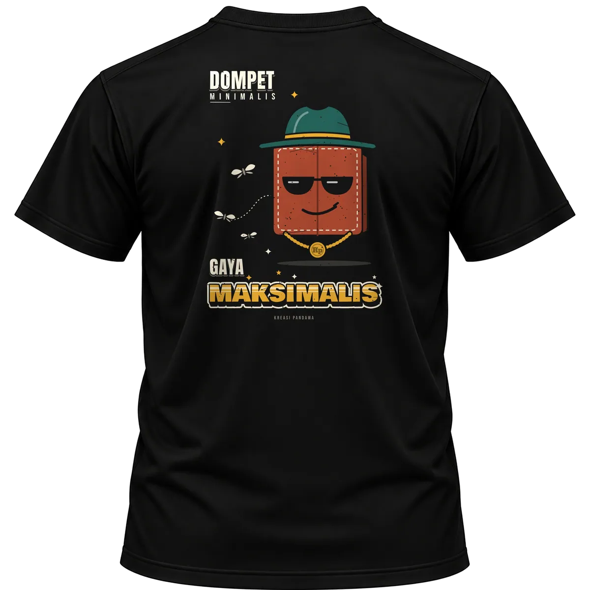Mockup kaos hitam Kreasi Pandawa tampak belakang, sablon punggung: Dompet minimalis, gaya maksimalis