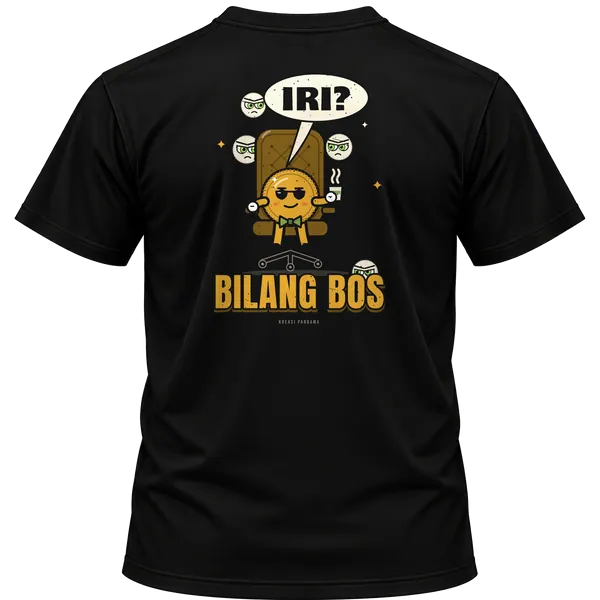 Mockup kaos hitam Kreasi Pandawa tampak belakang, sablon punggung: Iri? Bilang bos